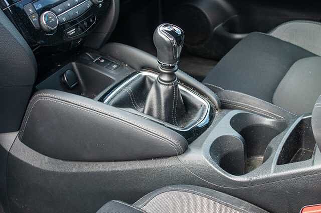 Nissan Qashqai 1.2 DIG-T N-Connecta