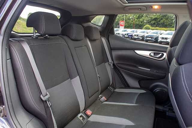 Nissan Qashqai 1.2 DIG-T N-Connecta