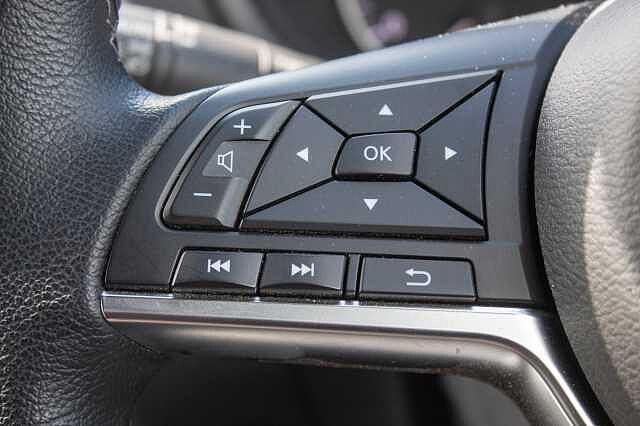 Nissan Juke 1.0 DIG-T (114ps) N-Connecta