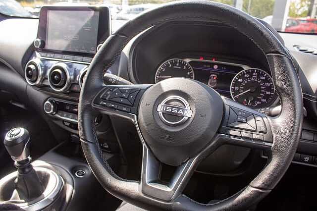 Nissan Juke 1.0 DIG-T (114ps) N-Connecta