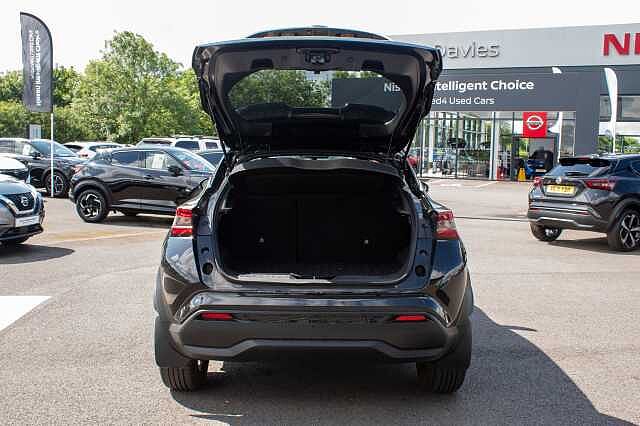 Nissan Juke 1.0 DIG-T (114ps) N-Connecta