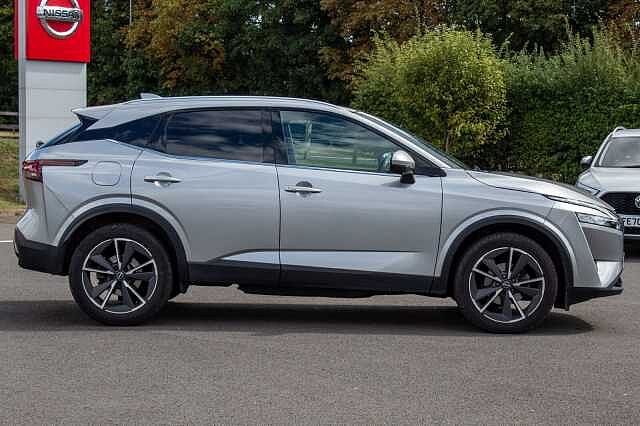 Nissan Qashqai 1.3 DiG-T MH Tekna 5dr