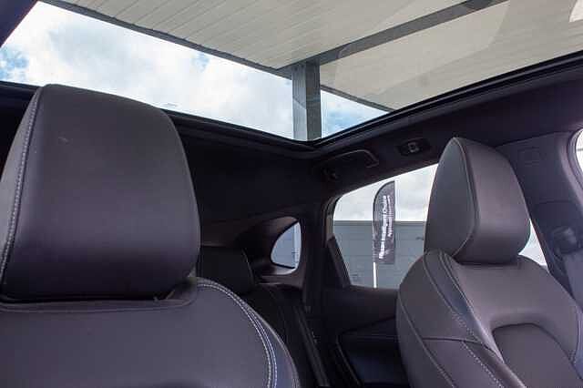 Nissan Qashqai 1.3 DiG-T MH Tekna 5dr