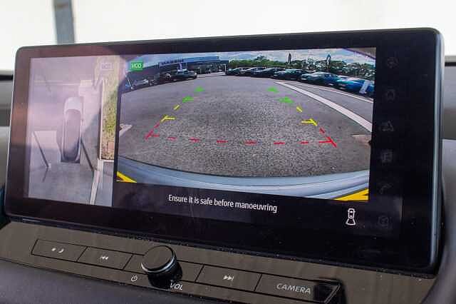 Nissan Qashqai 1.3 DiG-T MH Tekna 5dr