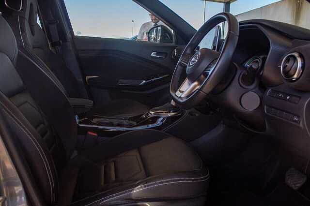 Nissan Juke 1.6 Hybrid Tekna+ 5dr Auto