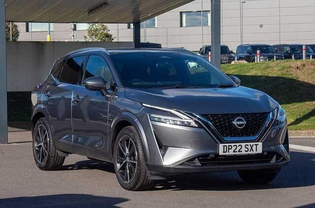 Nissan Qashqai 1.3 DiG-T MH Tekna 5dr