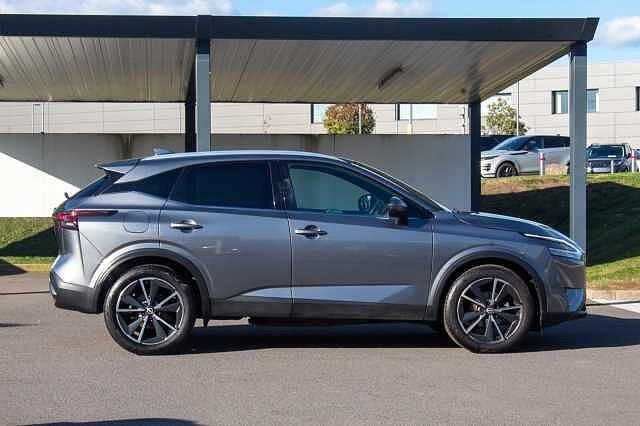 Nissan Qashqai 1.3 DiG-T MH Tekna 5dr