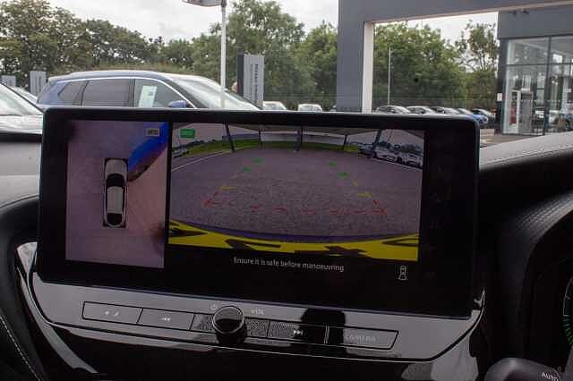 Nissan Qashqai 1.3 DiG-T MH Tekna 5dr