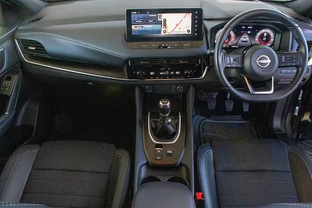 Nissan Qashqai 1.3 DiG-T MH Tekna 5dr