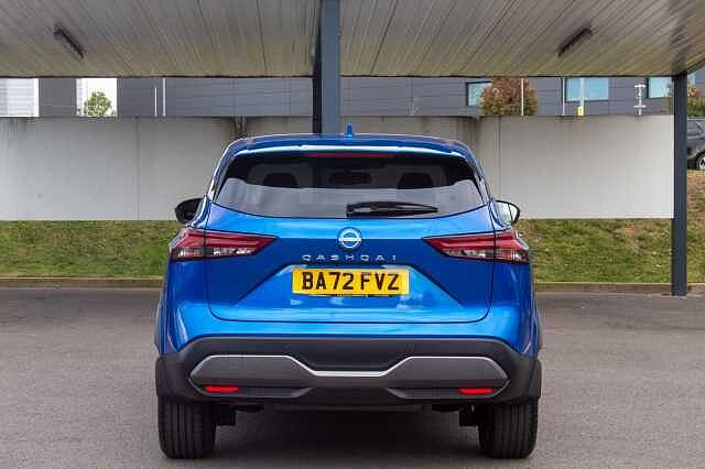 Nissan Qashqai 1.3 DiG-T MH N-Connecta 5dr