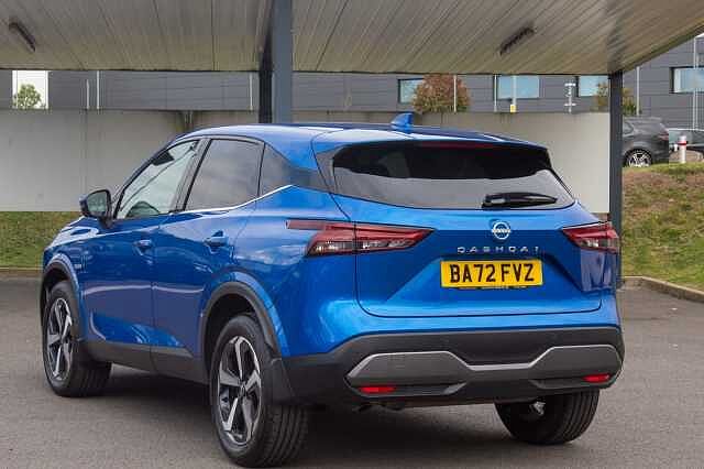 Nissan Qashqai 1.3 DiG-T MH N-Connecta 5dr