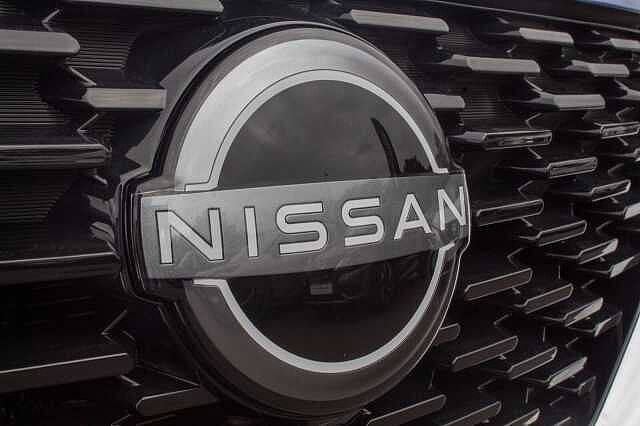 Nissan Qashqai 1.3 DiG-T MH N-Connecta 5dr