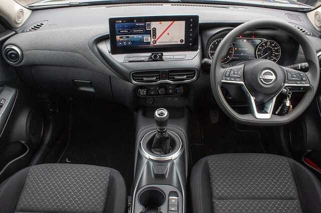 Nissan Juke 1.0 DiG-T Acenta Premium 5dr