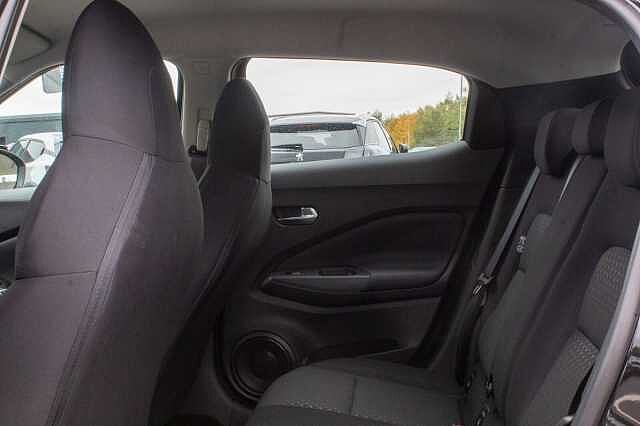 Nissan Juke 1.0 DiG-T Acenta Premium 5dr