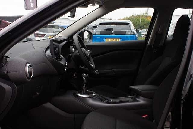 Nissan Juke 1.0 DiG-T Acenta Premium 5dr