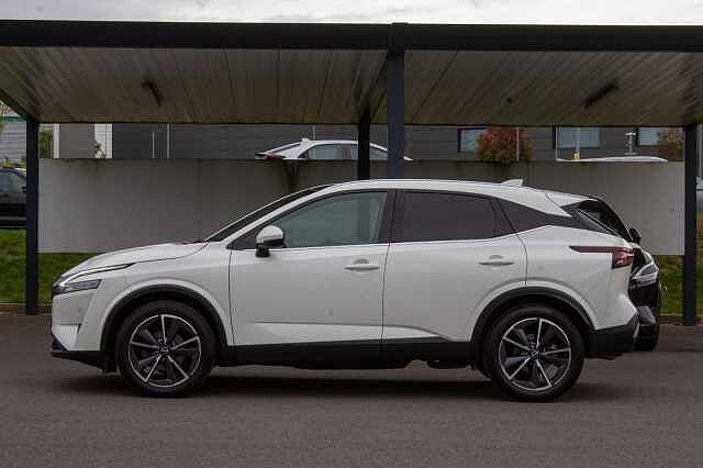 Nissan Qashqai 1.3 DiG-T MH Tekna 5dr