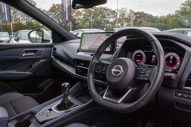 Nissan Qashqai 1.3 DiG-T MH Tekna 5dr