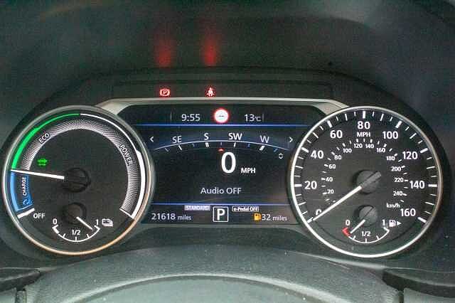 Nissan Juke 1.6 Hybrid Tekna+ 5dr Auto