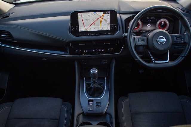 Nissan Qashqai 1.3 DiG-T MH 158 N-Connecta 5dr