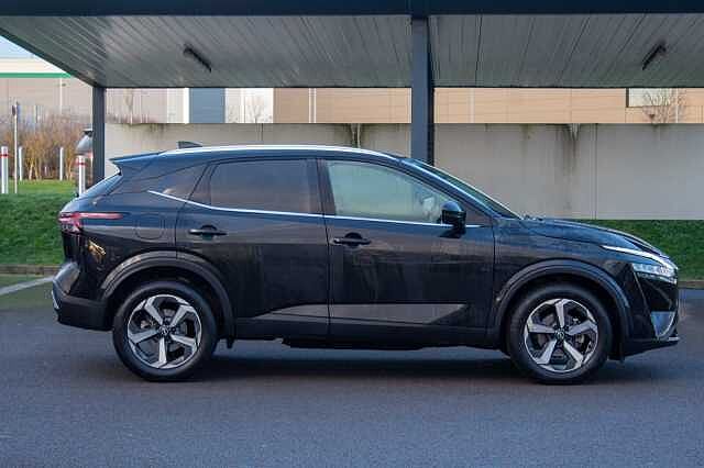 Nissan Qashqai 1.3 DiG-T MH N-Connecta 5dr
