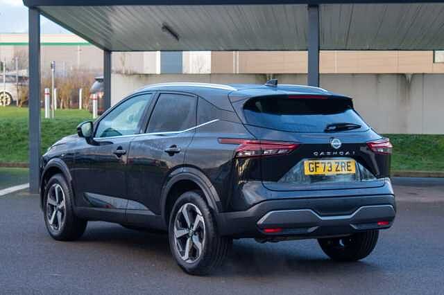 Nissan Qashqai 1.3 DiG-T MH N-Connecta 5dr