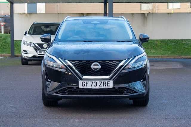 Nissan Qashqai 1.3 DiG-T MH N-Connecta 5dr