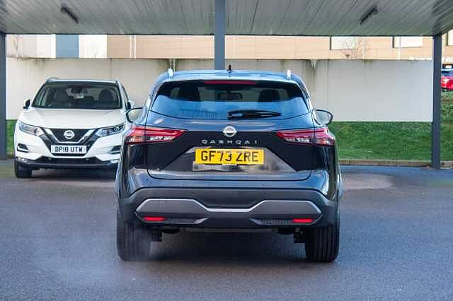 Nissan Qashqai 1.3 DiG-T MH N-Connecta 5dr