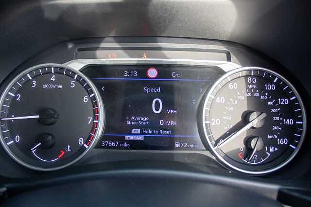 Nissan Juke 1.0 DiG-T 114 Tekna 5dr