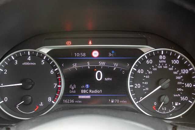 Nissan Juke 1.0 DiG-T 114 Enigma 5dr