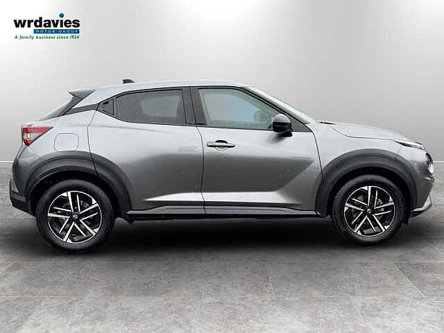 Nissan Juke 1.0 DiG-T N-Connecta 5dr
