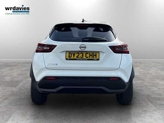 Nissan Juke 1.0 DiG-T 114 N-Connecta 5dr
